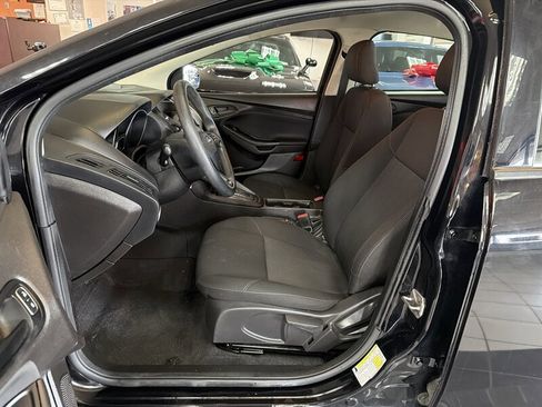 Used 2016 Ford Focus S image 9