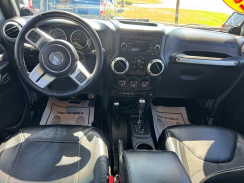 Used 2014 Jeep Wrangler Unlimited Sport AWD/4WD image 13