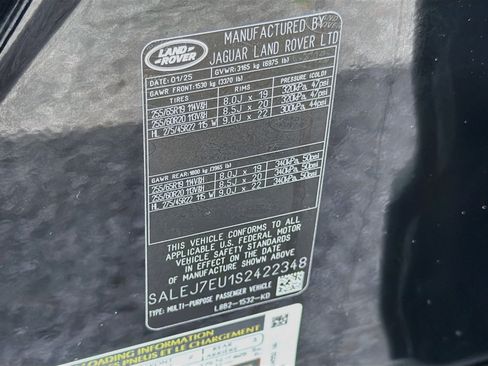 Certified 2025 Land Rover Defender 110 S AWD/4WD image 45