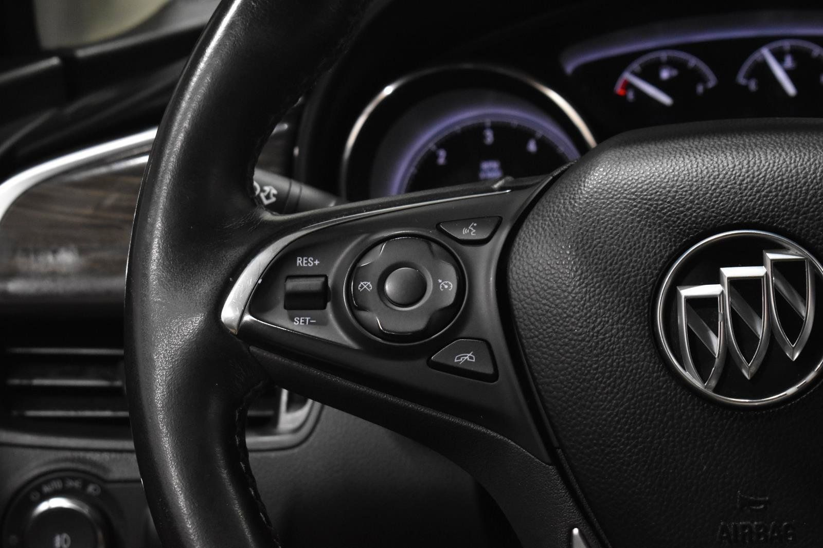 Used 2020 Buick Envision Preferred AWD/4WD image 9