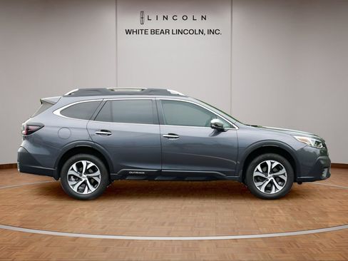 Used 2020 Subaru Outback Touring w/ Popular Package #2 AWD/4WD image 4