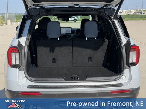Used 2026 Ford Explorer ST w/ Sun And Sound Package AWD/4WD image 5