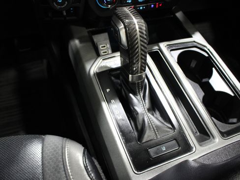 Used 2019 Ford F150 Raptor w/ Equipment Group 802A Luxury AWD/4WD image 18