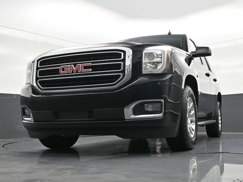 Used 2020 GMC Yukon SLT w/ Open Road Package RWD image 31