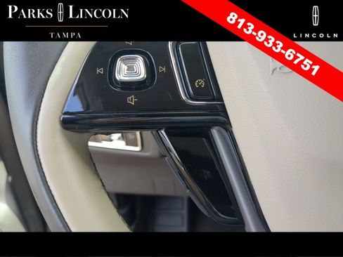 Certified 2020 Lincoln Corsair FWD w/ Rear Removable Package Tray image 26