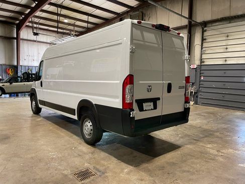 Used 2023 RAM ProMaster 3500 w/ Safety Group FWD image 7