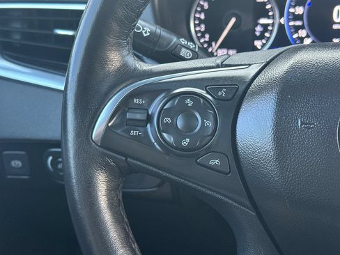 Used 2021 Buick Enclave Avenir w/ Avenir Technology Package AWD/4WD image 29
