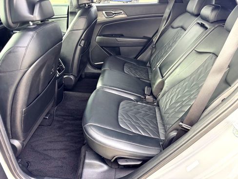 Used 2023 Kia Sportage X-Line w/ X-Line Premium Package image 17