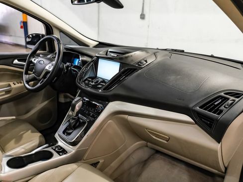 Used 2015 Ford C-MAX Energi SEL w/ Equipment Group 302A FWD image 13
