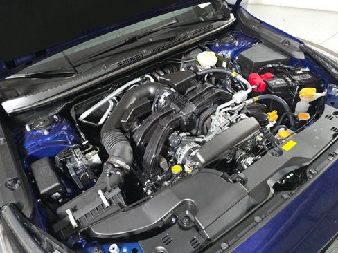 New 2025 Subaru Crosstrek 2.5i Limited w/ Popular Package #3A image 11