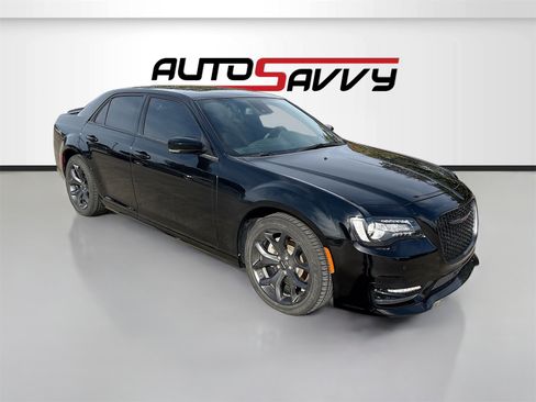 Used 2023 Chrysler 300 S w/ Comfort Group image 1