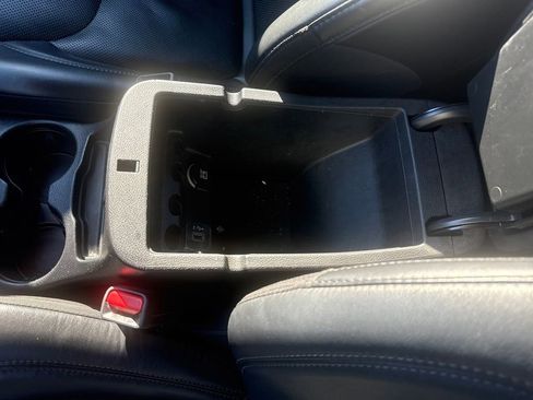 Used 2020 Jeep Cherokee Limited image 27