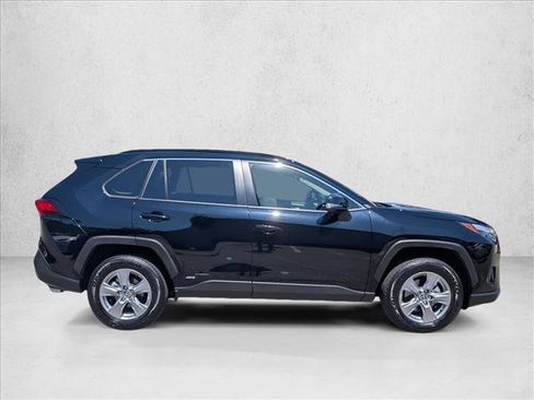 Certified 2024 Toyota RAV4 XLE w/ Convenience Package AWD/4WD image 4