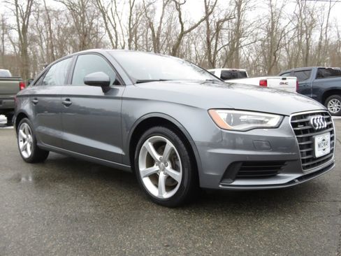 Used 2016 Audi A3 2.0T Premium image 3