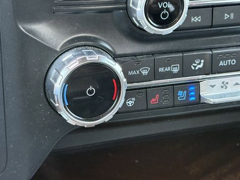 Certified 2022 Ford F150 King Ranch w/ Equipment Group 601A High image 21