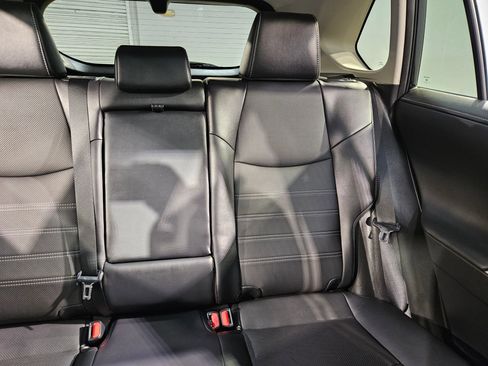 Used 2022 Toyota RAV4 Limited AWD/4WD image 14