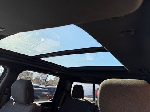 Used 2020 RAM 1500 Big Horn image 4