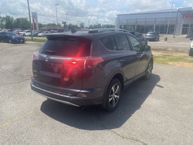 Used 2018 Toyota RAV4 XLE AWD/4WD image 6