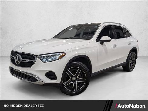 Used 2026 Mercedes-Benz GLC 300 4MATIC image 1