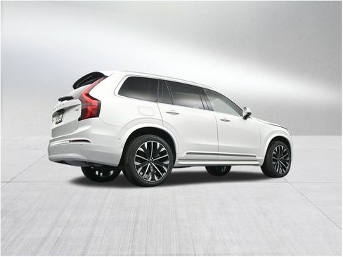New 2026 Volvo XC90 T8 Ultra w/ Protection Package Premier AWD/4WD image 25