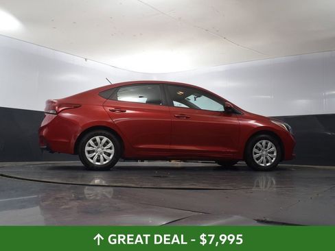 Used 2021 Hyundai Accent SE FWD image 47