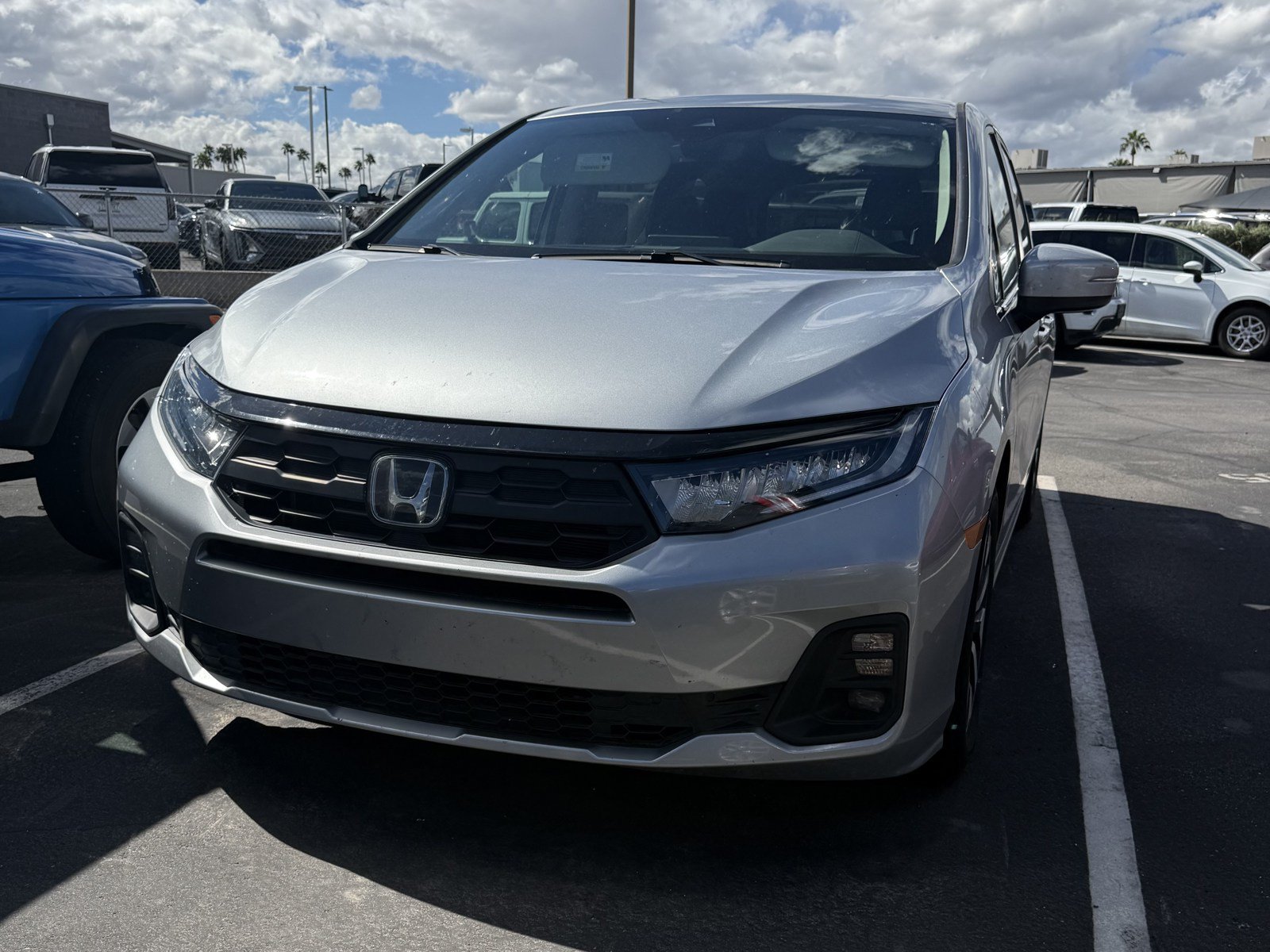 Used 2025 Honda Odyssey EX-L image 1