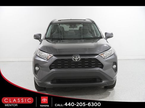 Used 2021 Toyota RAV4 XLE w/ Convenience Package AWD/4WD image 2