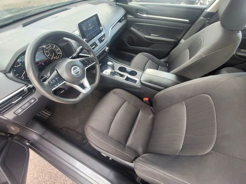 Used 2022 Nissan Altima 2.5 SV FWD image 14
