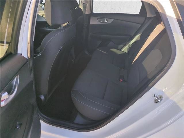 Used 2019 Kia Forte LXS FWD image 18
