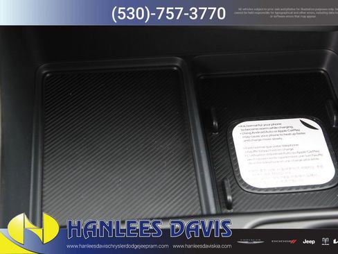 New 2026 Kia Carnival EX image 24