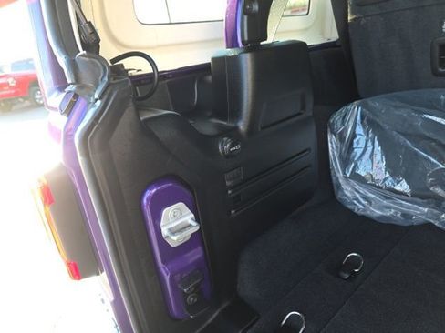 Used 2023 Jeep Wrangler Unlimited Sahara w/ Cold Weather Group image 51