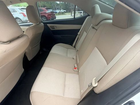 Used 2016 Toyota Corolla LE image 11