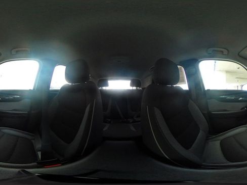 Used 2025 Chevrolet TrailBlazer LT image 42