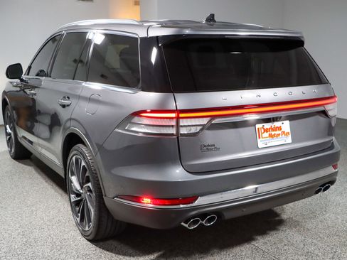 Used 2023 Lincoln Aviator Reserve w/ Equipment Group 201A AWD/4WD image 9