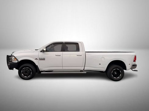Used 2016 RAM 3500 Laramie AWD/4WD image 6