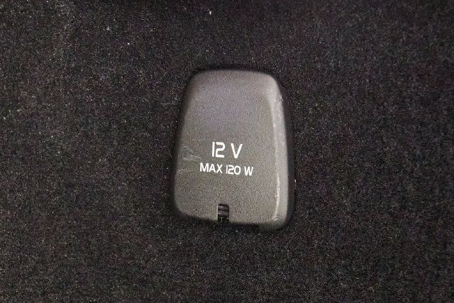 Used 2017 Volvo V90 T6 Cross Country AWD/4WD image 29