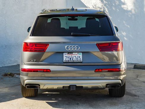 Used 2017 Audi Q7 2.0T Premium Plus w/ Premium Plus Package AWD/4WD image 5