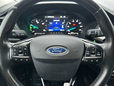 Used 2021 Ford Escape SE w/ Convenience Package image 22