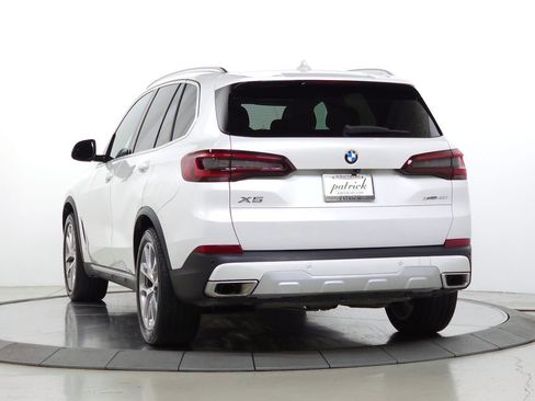 Certified 2023 BMW X5 xDrive40i w/ Luxury Seating Package AWD/4WD image 6