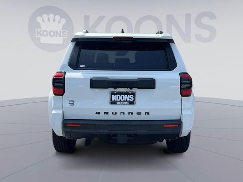Used 2026 Toyota 4Runner TRD Off-Road Premium w/ Tow Technology Package AWD/4WD image 5