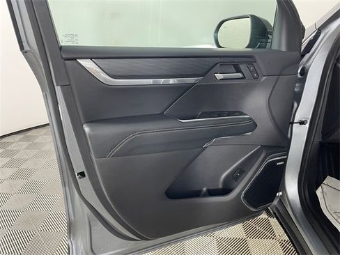 Certified 2026 GMC Acadia Elevation image 15