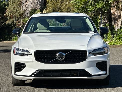 Used 2023 Volvo S60 T8 Plus AWD/4WD image 8