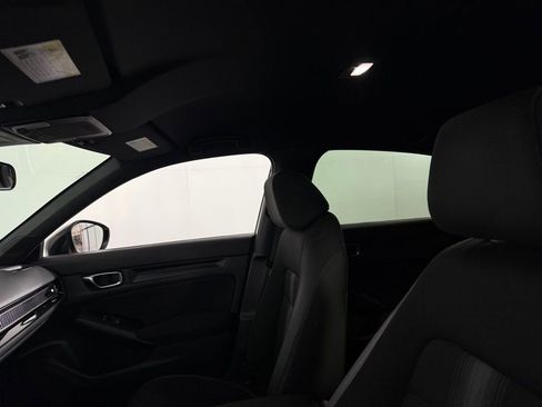 Used 2025 Honda Civic Sport image 22