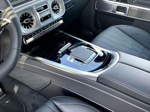 Used 2026 Mercedes-Benz G 63 AMG 4MATIC image 17