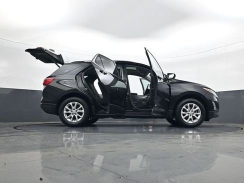 Used 2020 Chevrolet Equinox LT image 33