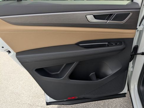 New 2026 Volkswagen Atlas Cross Sport SE image 25