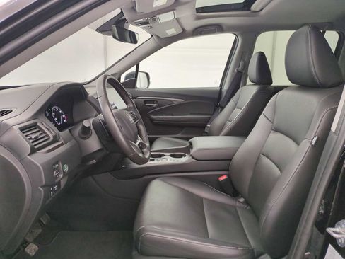 Used 2025 Honda Ridgeline RTL image 16