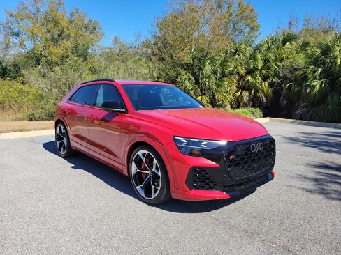 New 2026 Audi RS Q8 performance image 1