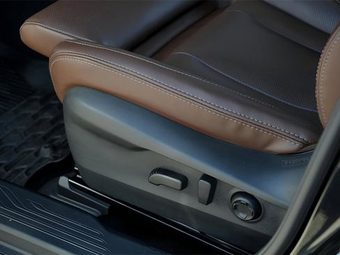 Used 2024 Subaru Outback Touring XT image 24