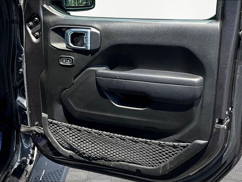 Used 2024 Jeep Wrangler Unlimited Sport AWD/4WD image 28